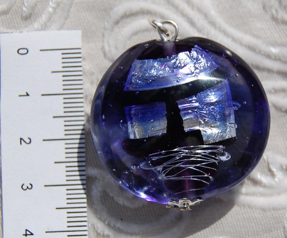 Pendant purple on silver