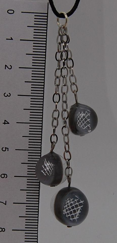 Three beads in grey and silver